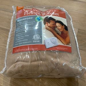 SOLD Heated Blanket $40 on Amazon Camel Biddeford